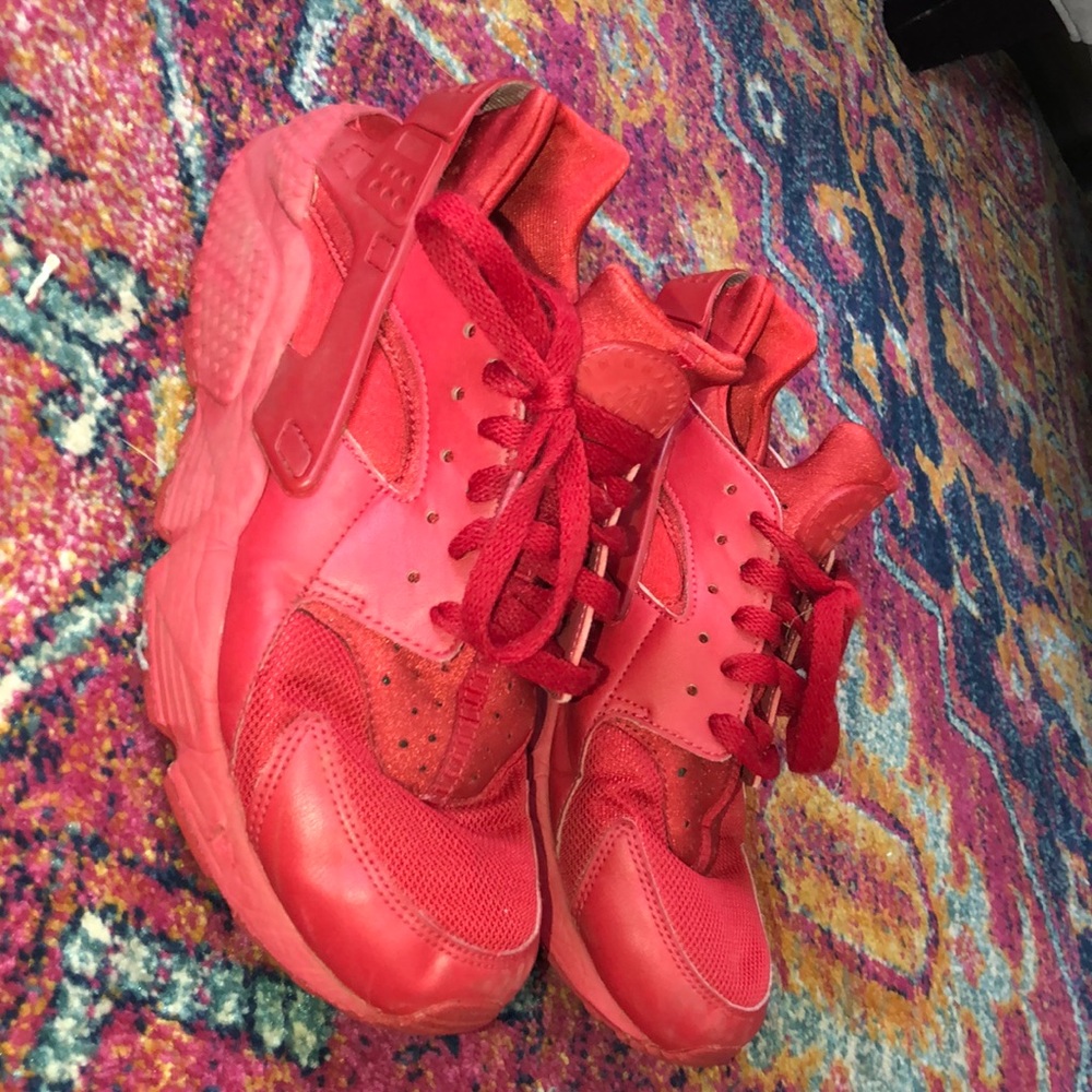 Nike Air Huarache running shoes